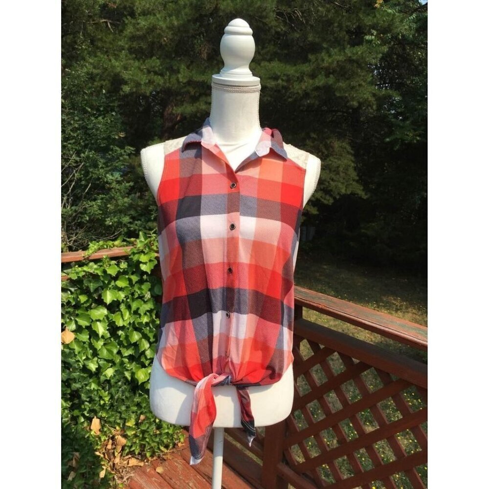 Polly & Esther Women’s Plaid Tank Top Large